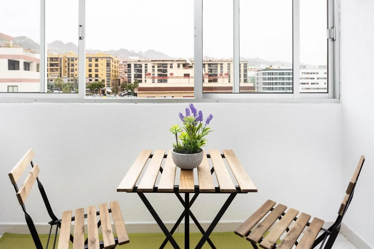 Apartment Home2Book Bright Center Santa Cruz, Wifi
